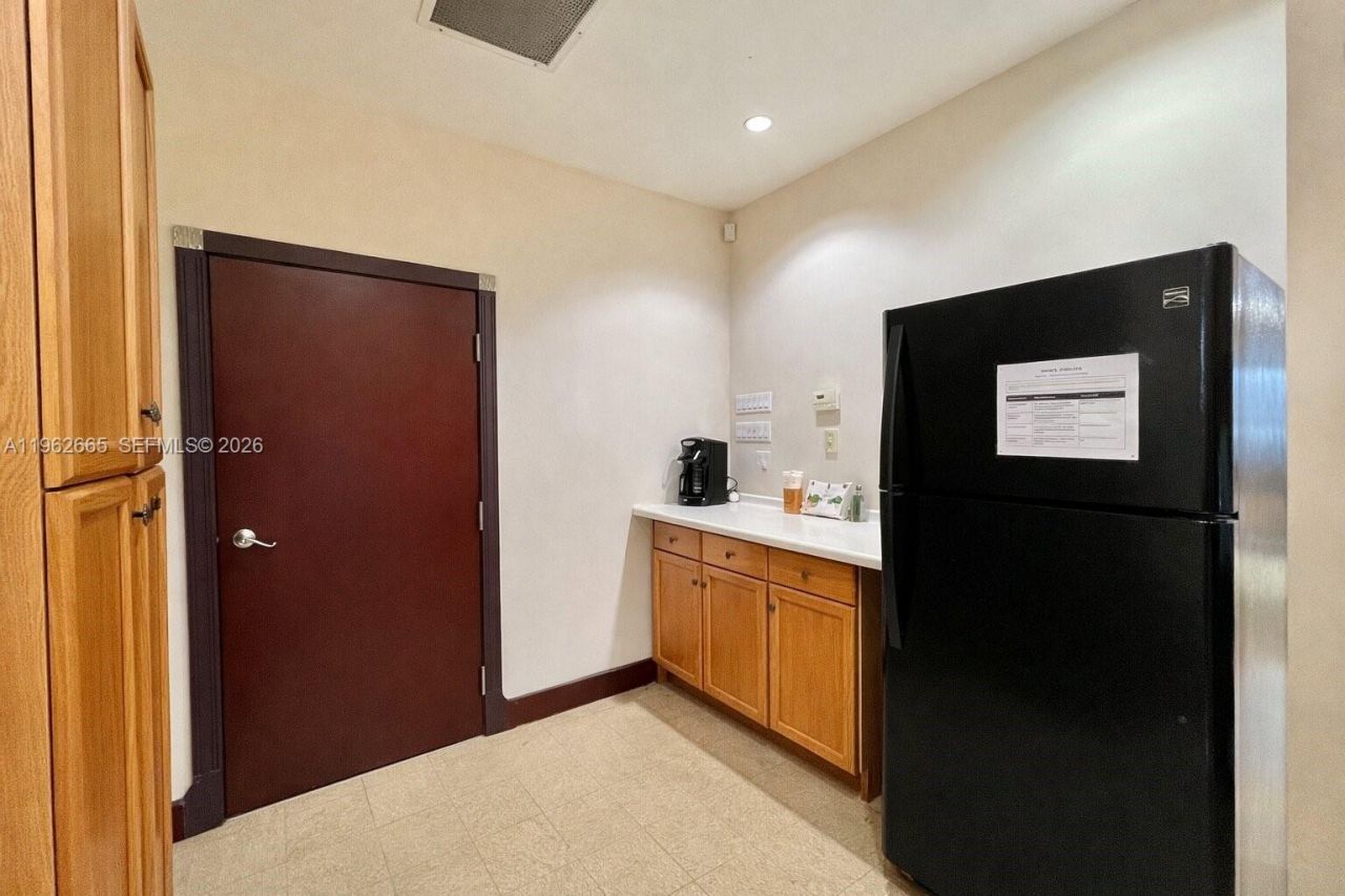 270 Coral Way , Unit 270, Coral Gables, FL 33134 Photo