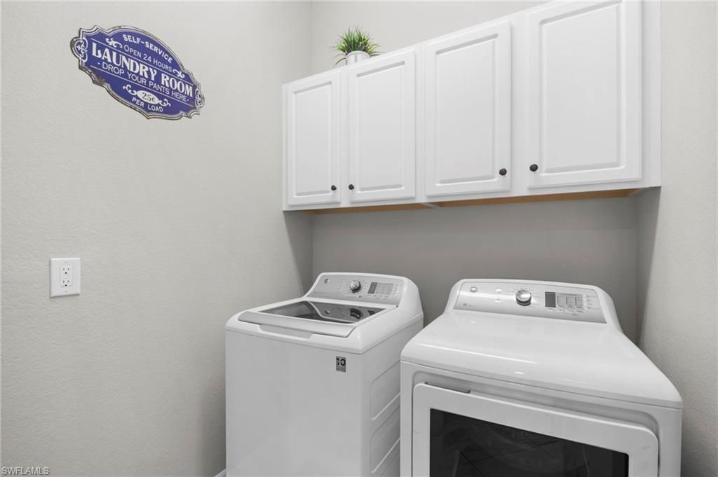 28119 Kerry Ct , Bonita Springs, FL 34135 Photo