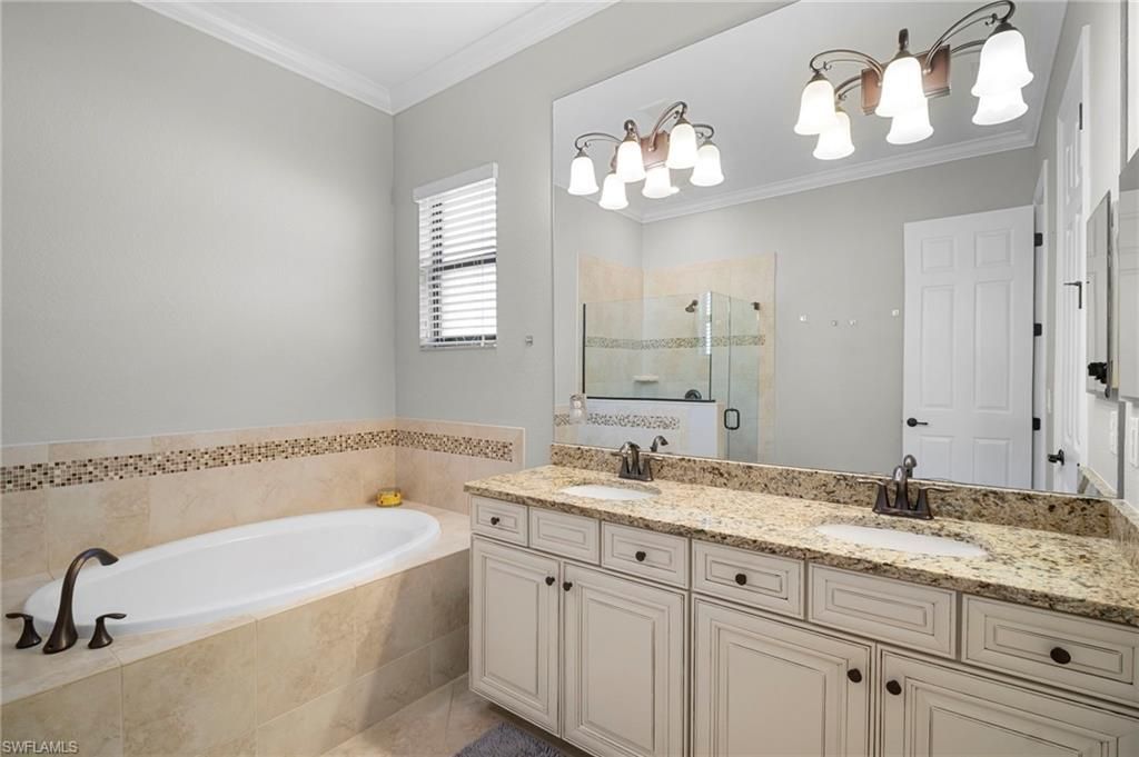 28119 Kerry Ct , Bonita Springs, FL 34135 Photo