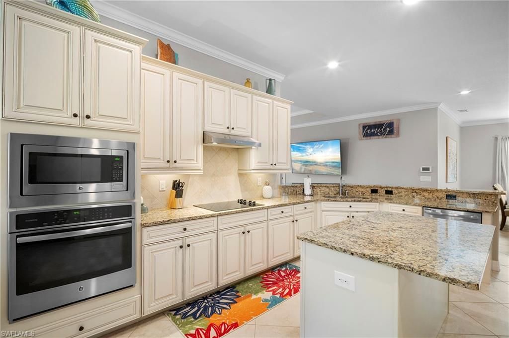 28119 Kerry Ct , Bonita Springs, FL 34135 Photo