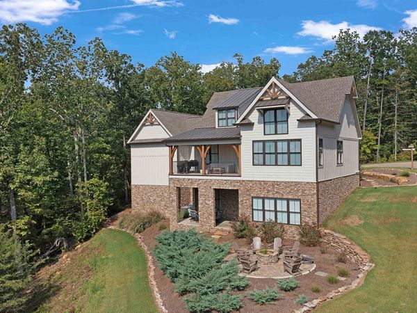 15 DAYLIGHT CV, Savannah, TN 38372