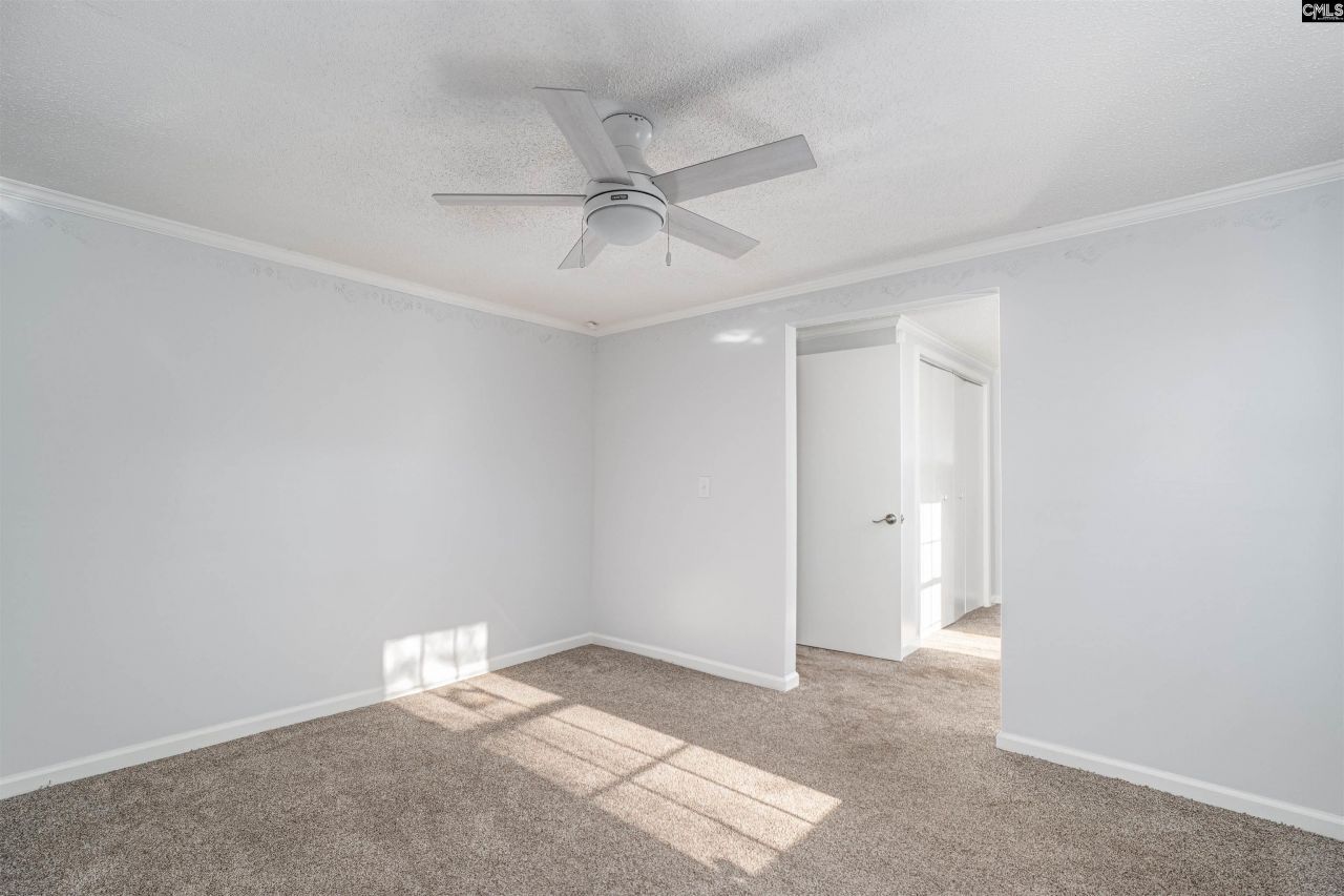 166 Woodcrest Lane  Photo 18