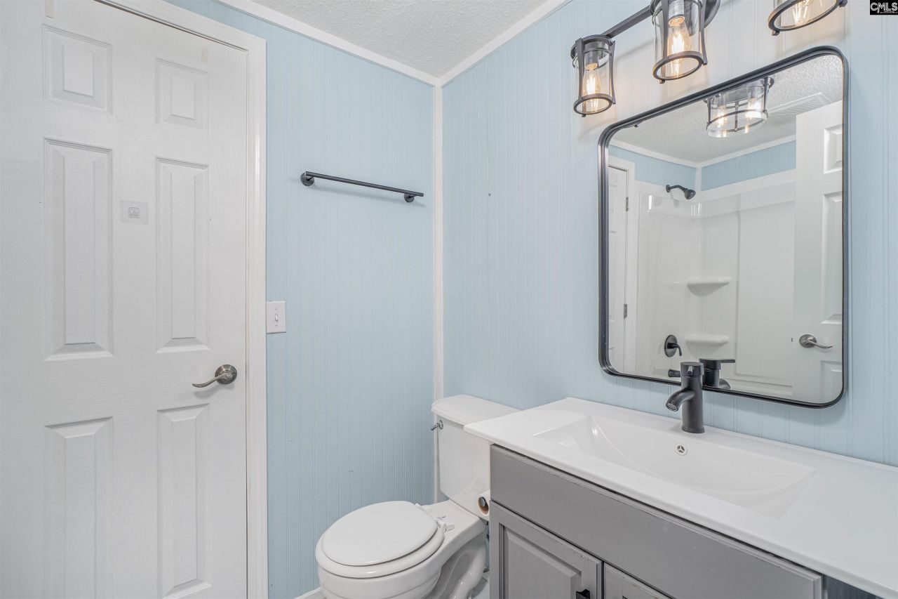 166 Woodcrest Lane  Photo 23