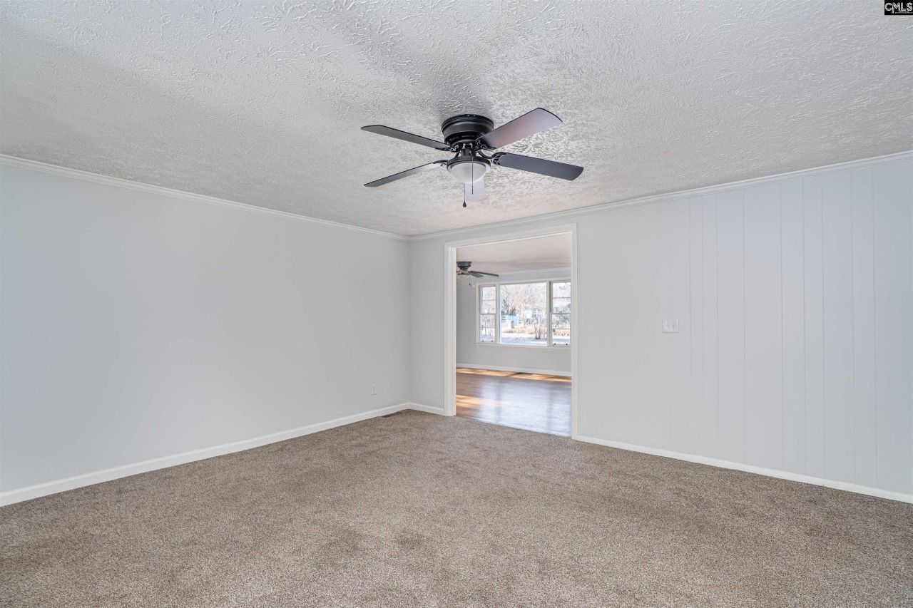 166 Woodcrest Lane  Photo 8