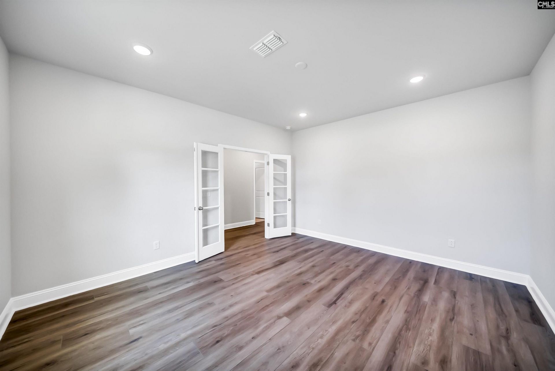 173 Monroe Preserve Lane Photo 4