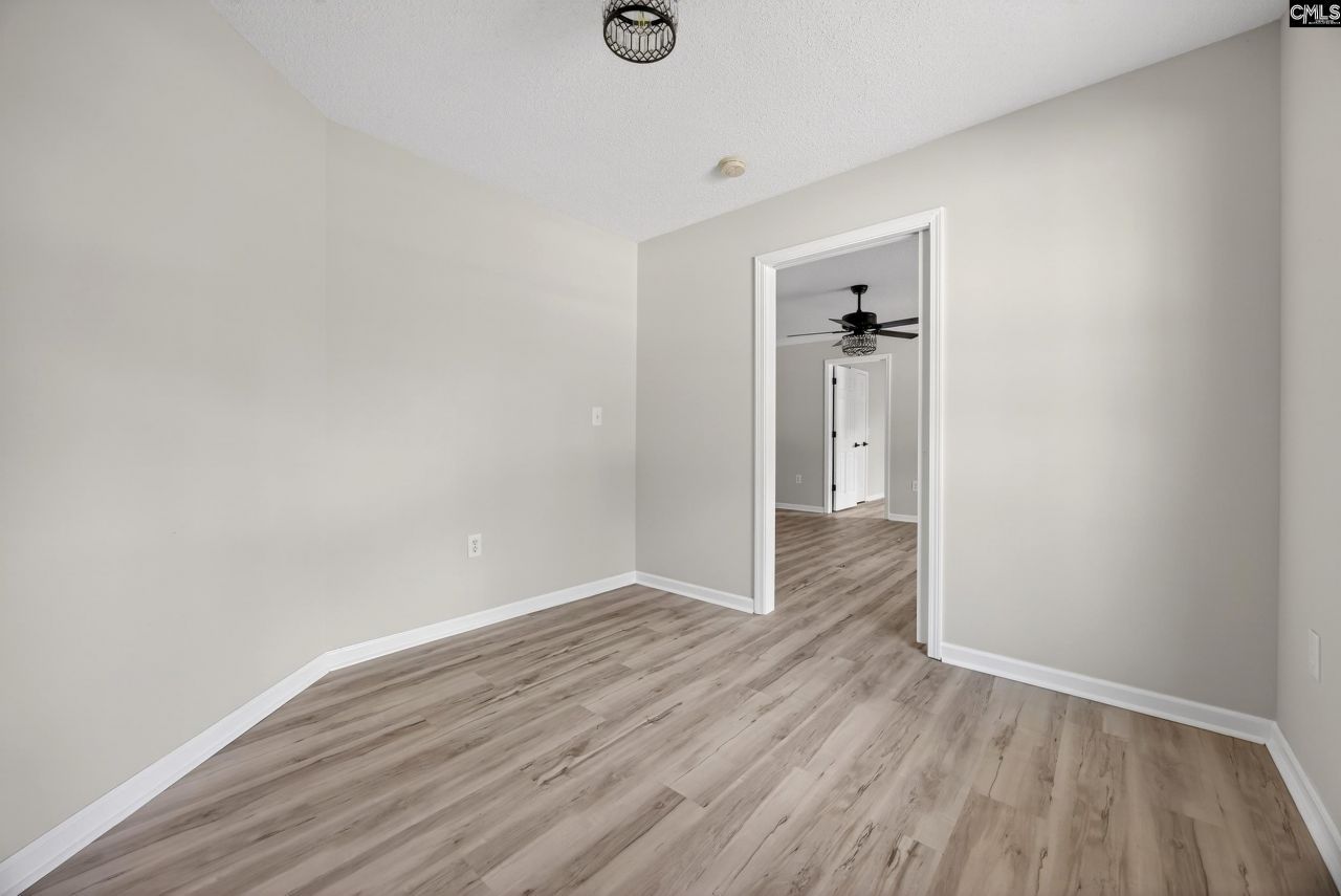 337 Majority Road Photo 24