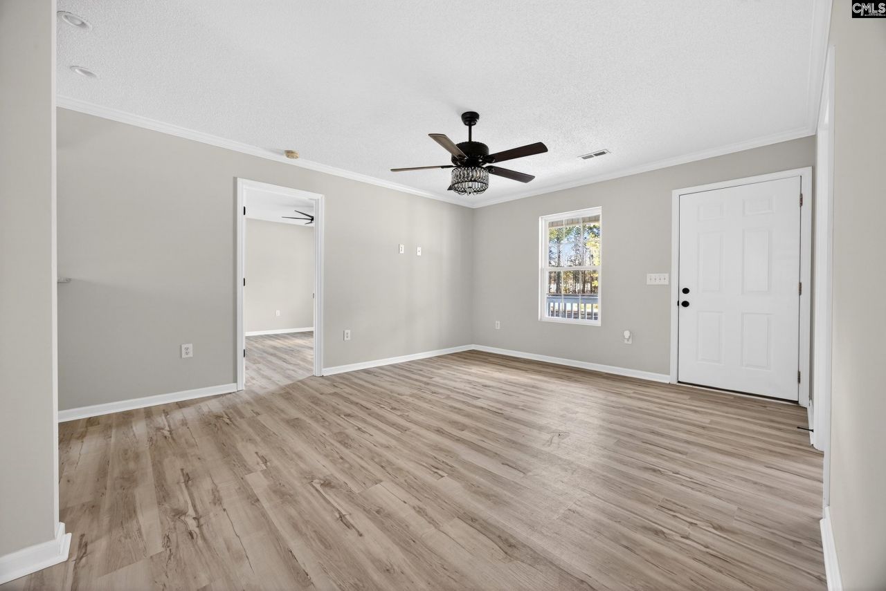 337 Majority Road Photo 6