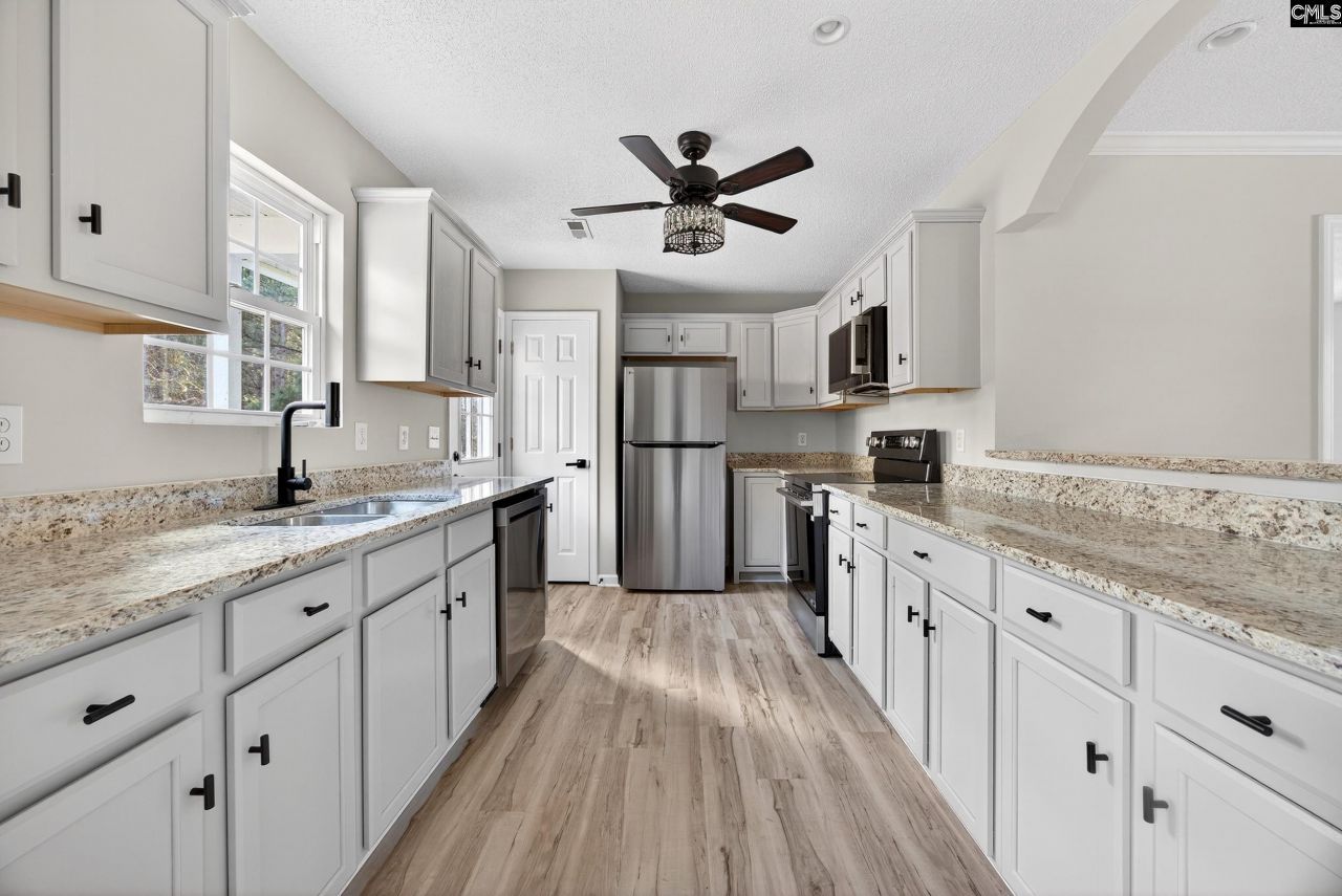 337 Majority Road Photo 7