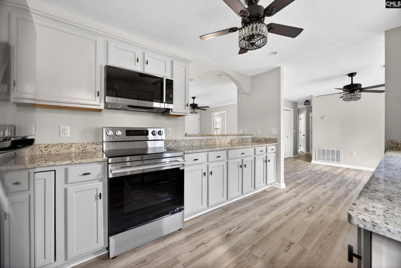 337 Majority Road Photo 9