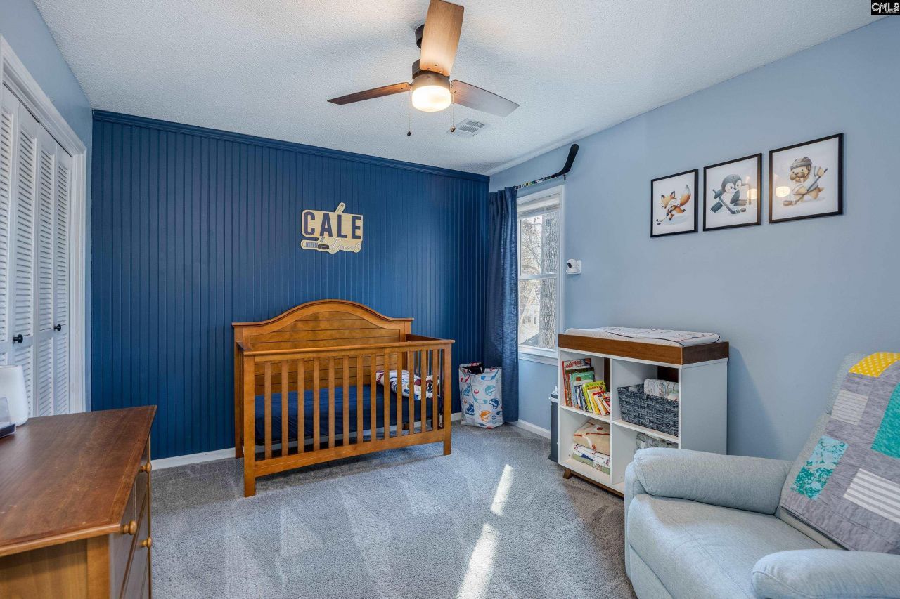 105 Queen Anne Court Photo 28