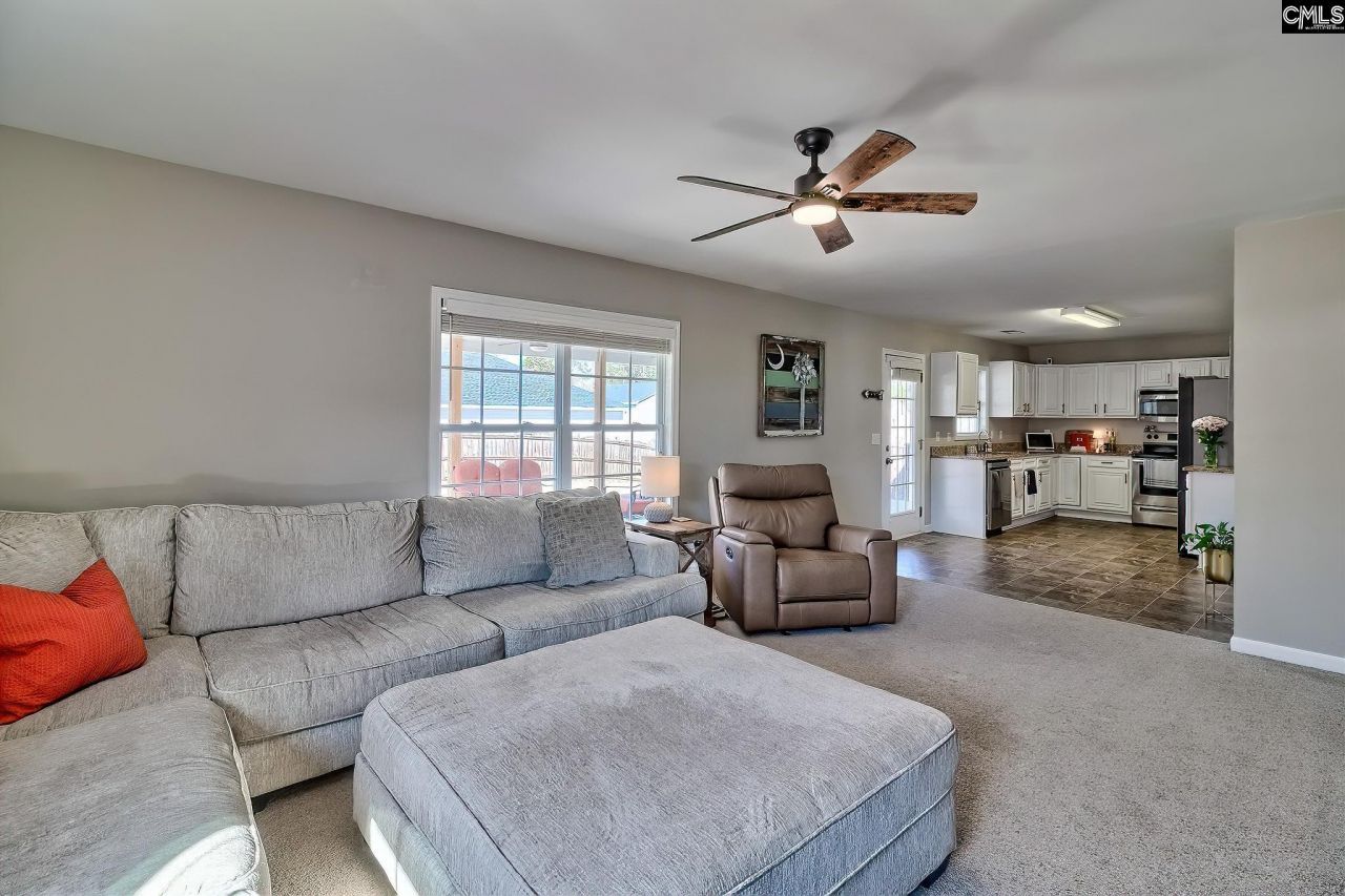 135 Emanuel Creek Drive Photo 18