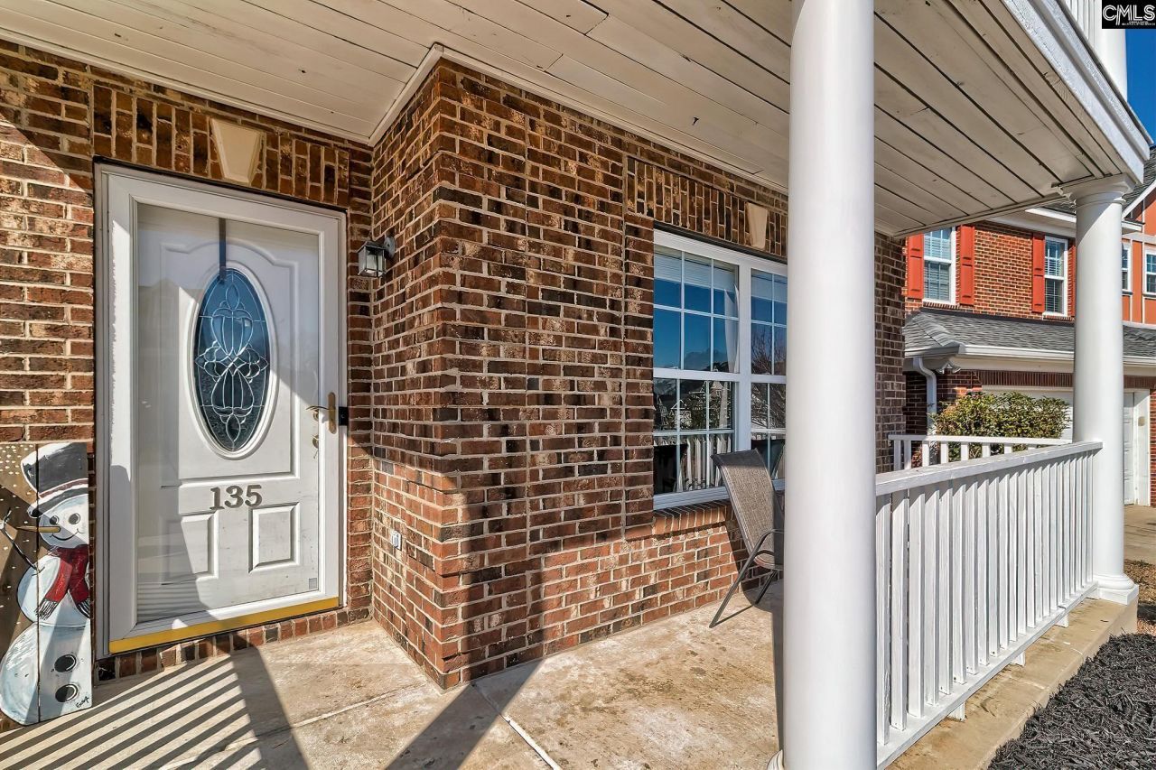 135 Emanuel Creek Drive Photo 4