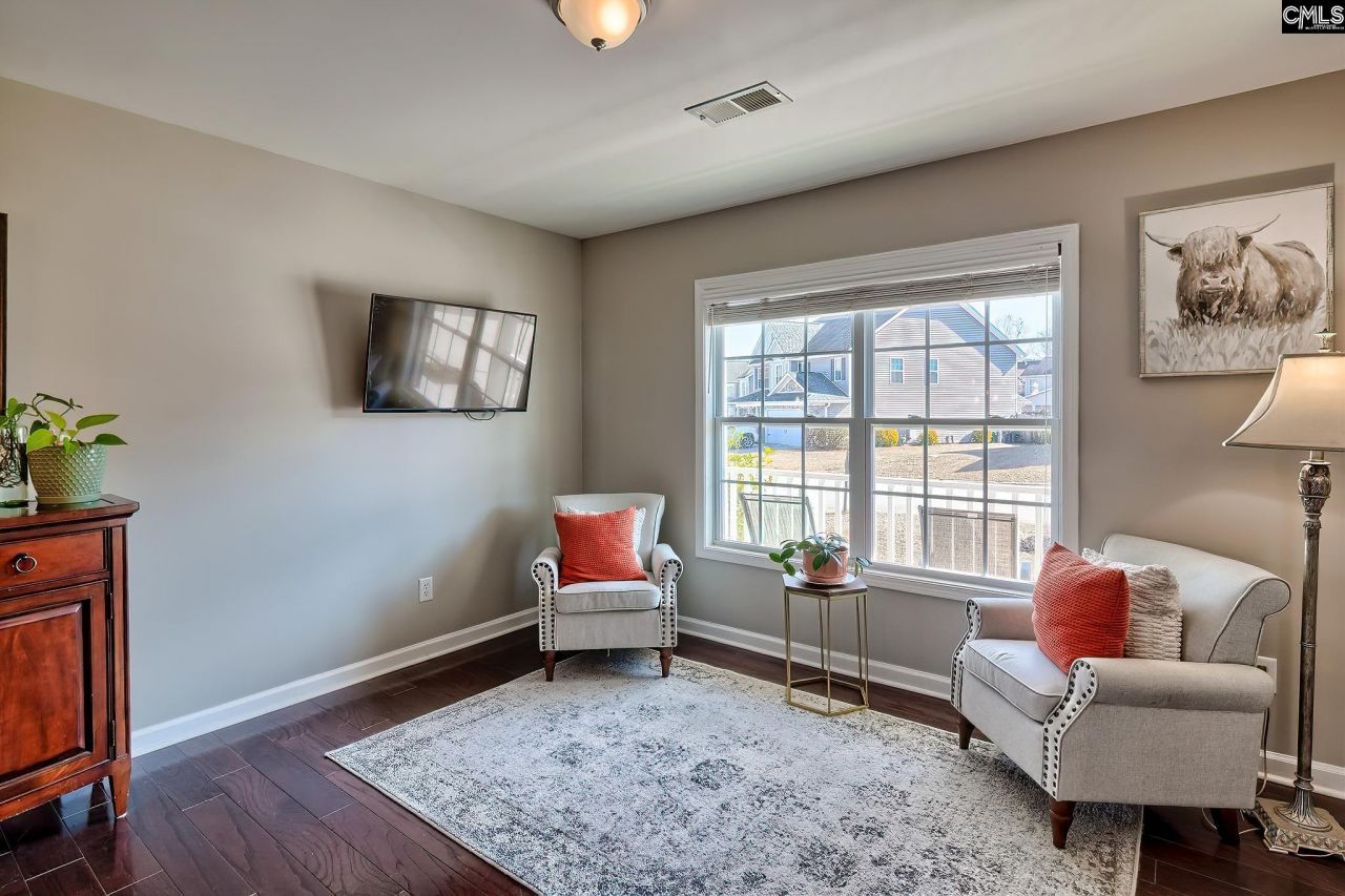 135 Emanuel Creek Drive  Photo 6