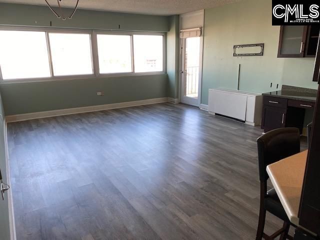 1520 Senate Street Photo 12