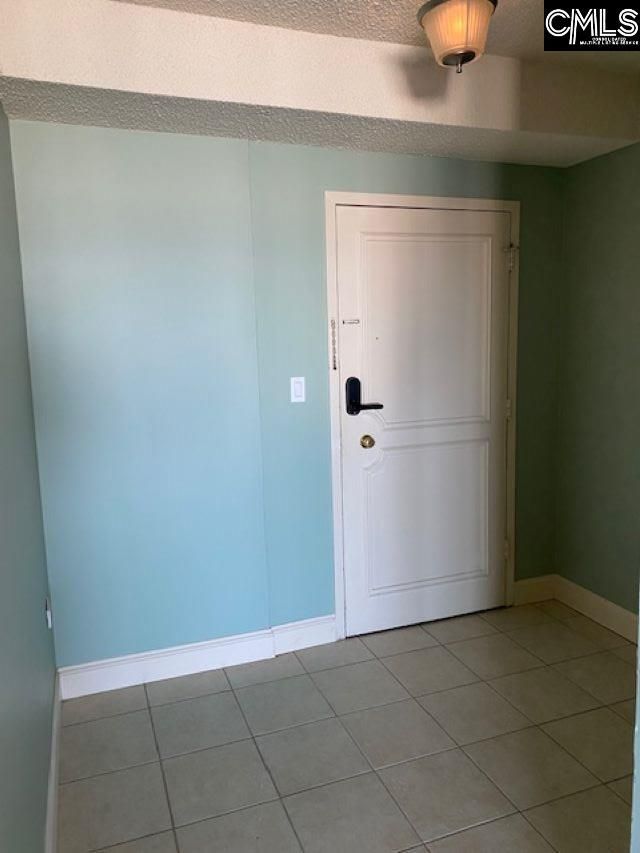 1520 Senate Street Photo 6