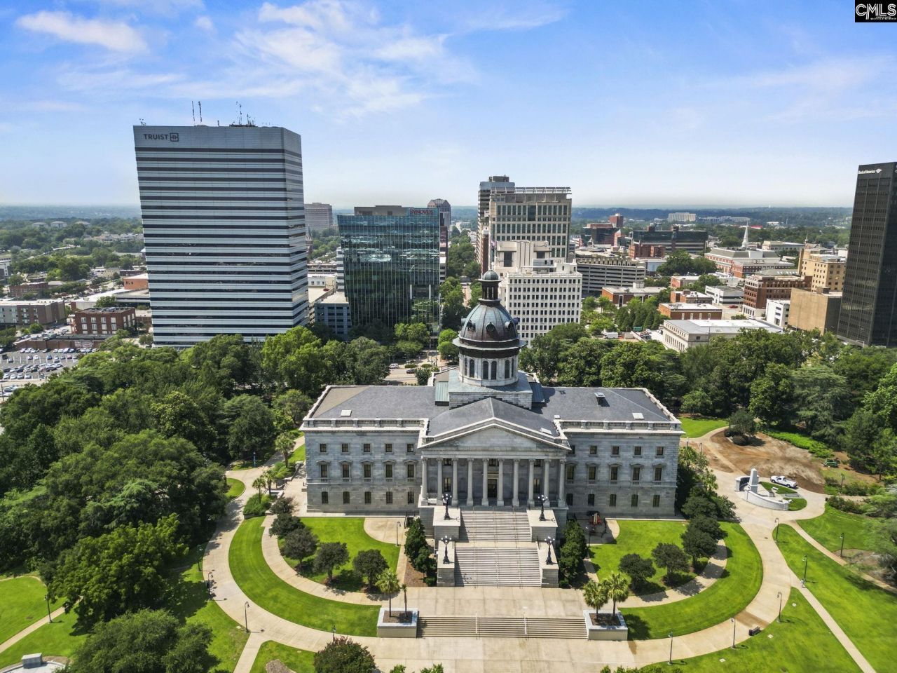 1715 Sweet Meadow Court Photo 33