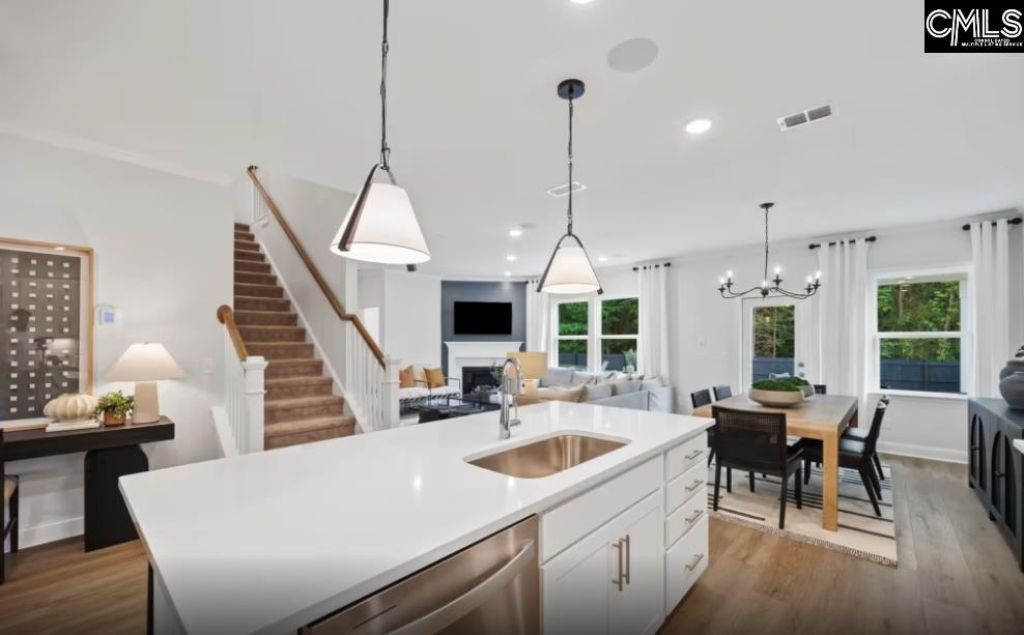 180 Monroe Preserve Lane Photo 6