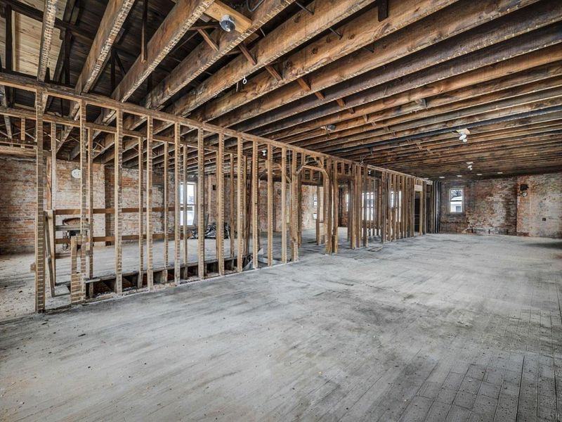 941 W Broad Street, Columbus, OH 43222 Photo 17