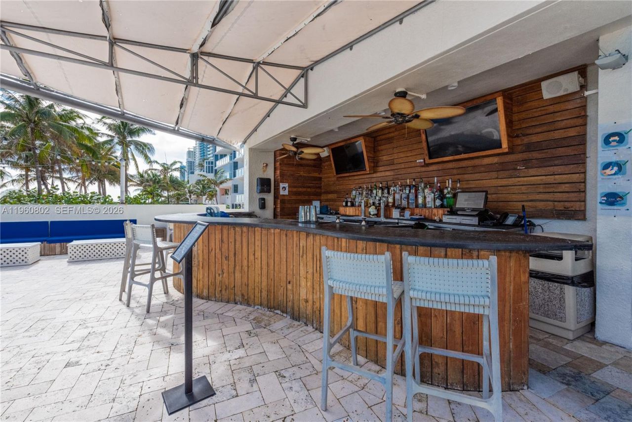 17315 Collins Ave, Unit 803, Sunny Isles Beach, FL 33160 Photo