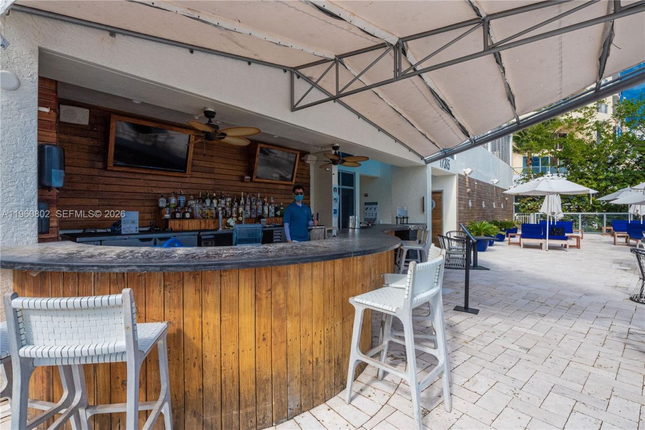 17315 Collins Ave, Unit 803, Sunny Isles Beach, FL 33160 Photo