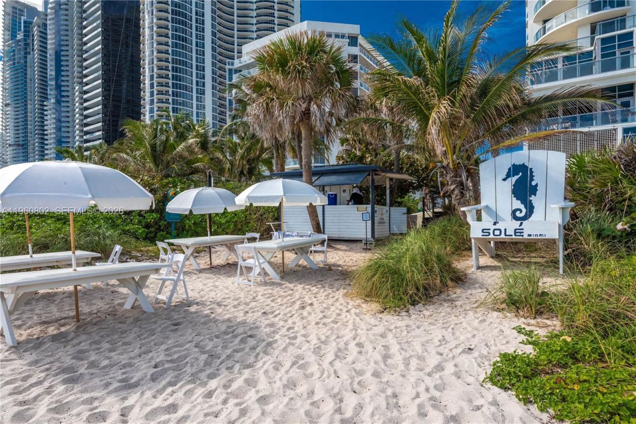 17315 Collins Ave, Unit 803, Sunny Isles Beach, FL 33160 Photo