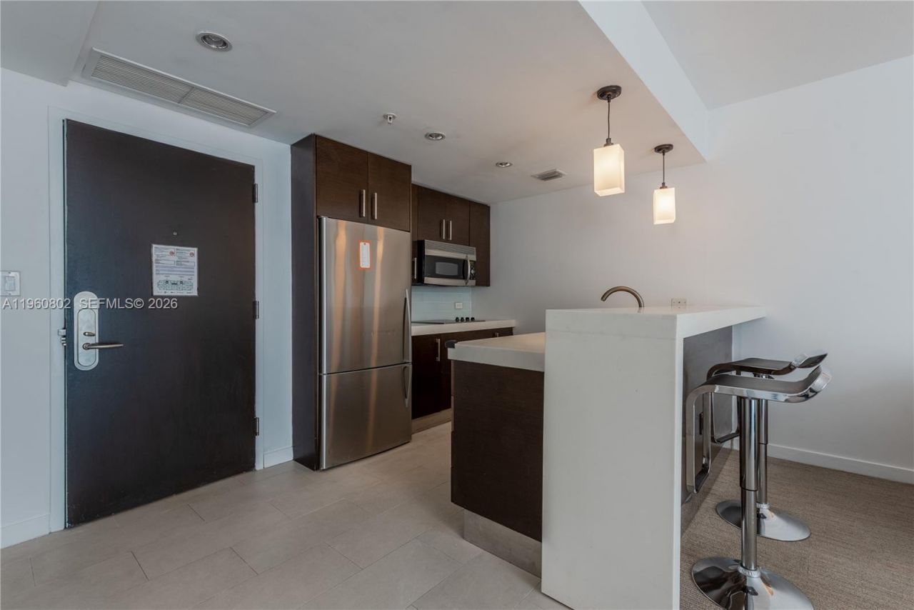 17315 Collins Ave, Unit 803, Sunny Isles Beach, FL 33160 Photo