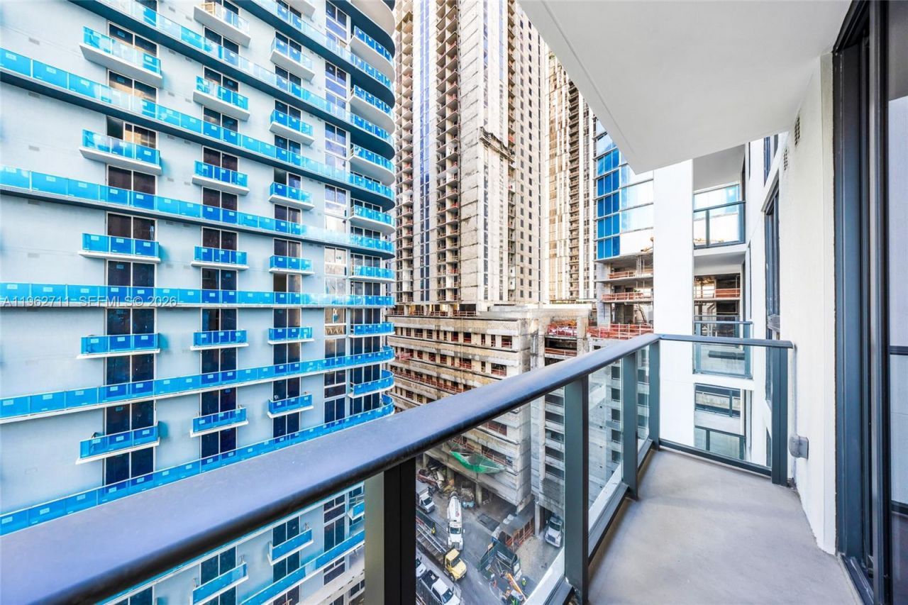 11 NE 6th St , Unit 1208, Miami, FL 33132 Photo