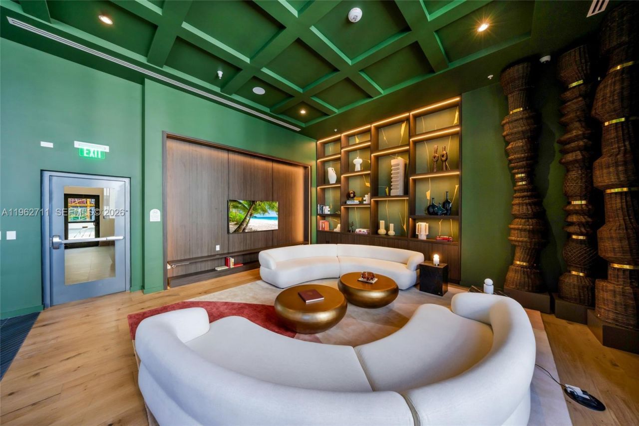 11 NE 6th St , Unit 1208, Miami, FL 33132 Photo