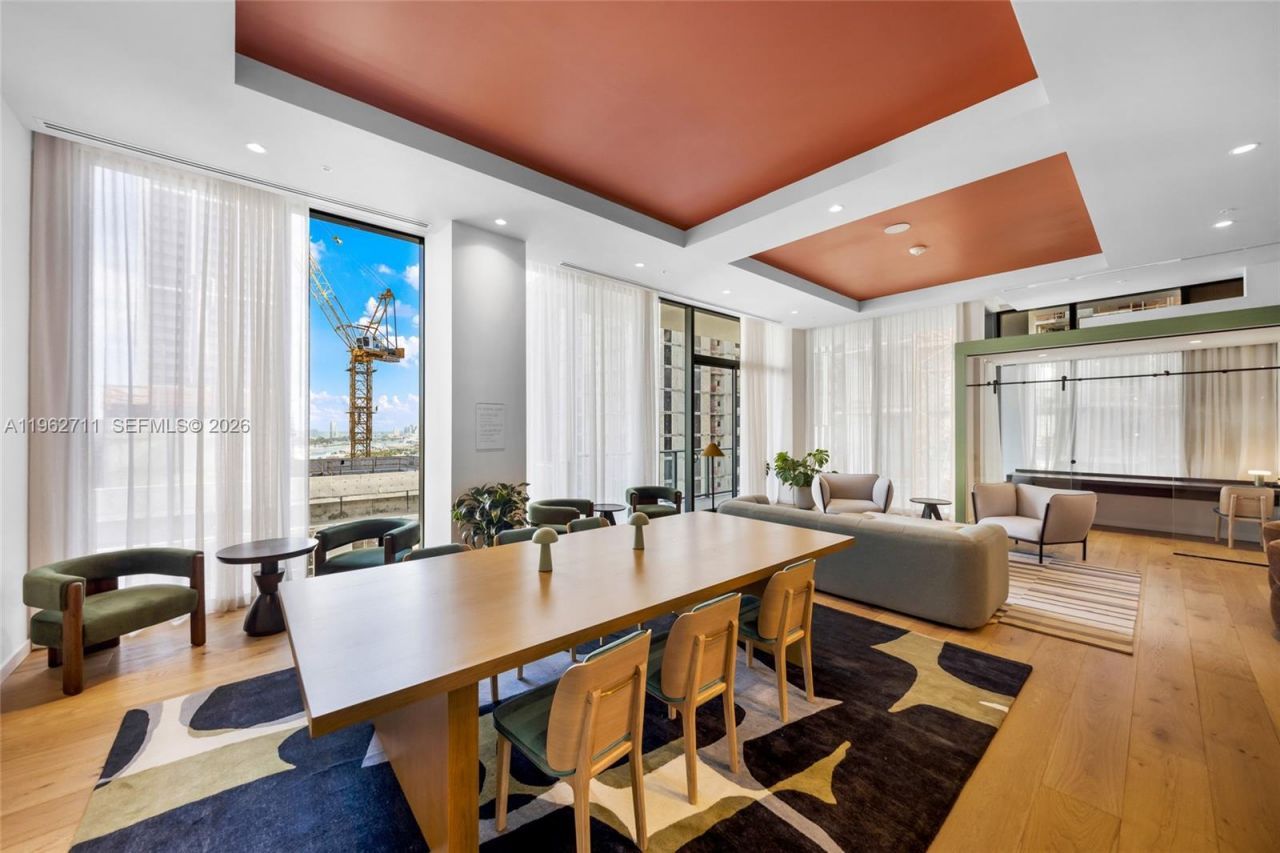 11 NE 6th St , Unit 1208, Miami, FL 33132 Photo