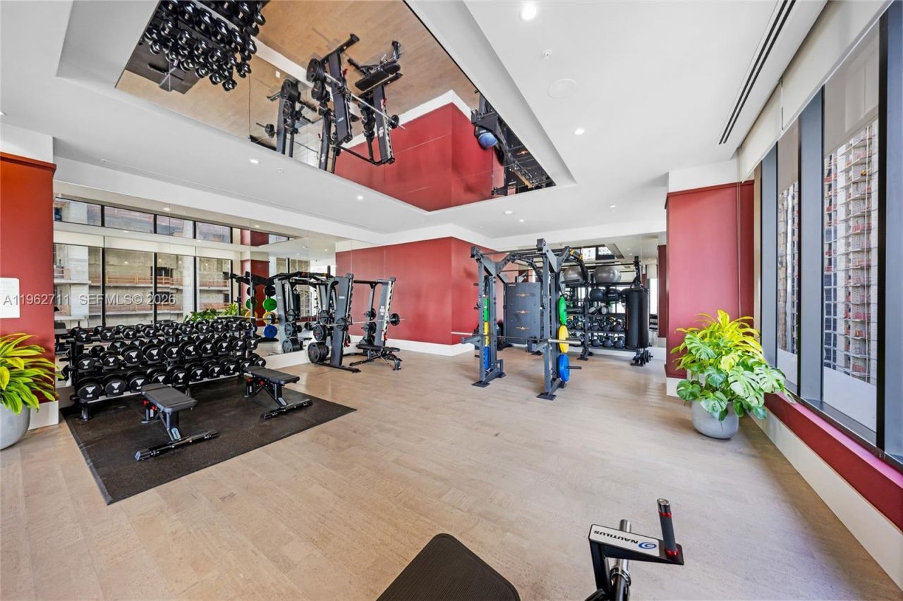 11 NE 6th St , Unit 1208, Miami, FL 33132 Photo