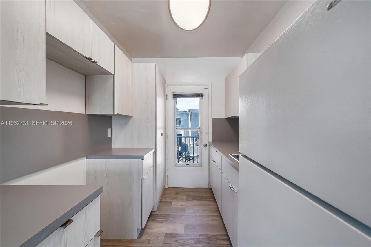 7271 Gary Ave , Unit 26, Miami Beach, FL 33141 Photo