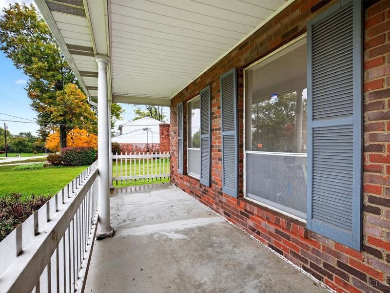 7988 Woodruff Road, Cincinnati, OH 45255 Photo 10