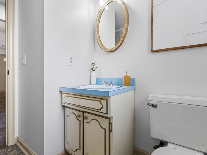 7988 Woodruff Road, Cincinnati, OH 45255 Photo 33