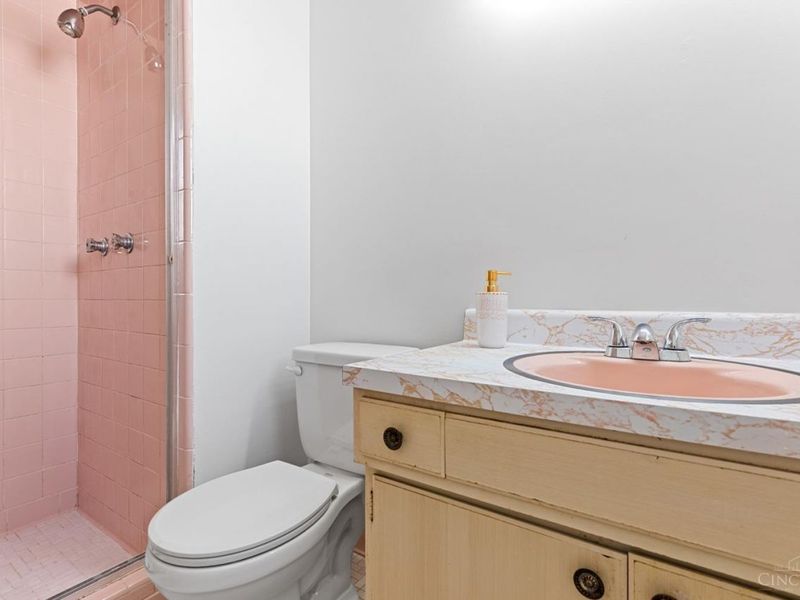 7988 Woodruff Road, Cincinnati, OH 45255 Photo 47