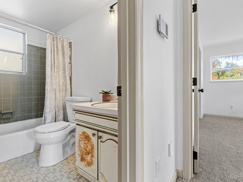 7988 Woodruff Road, Cincinnati, OH 45255 Photo 50