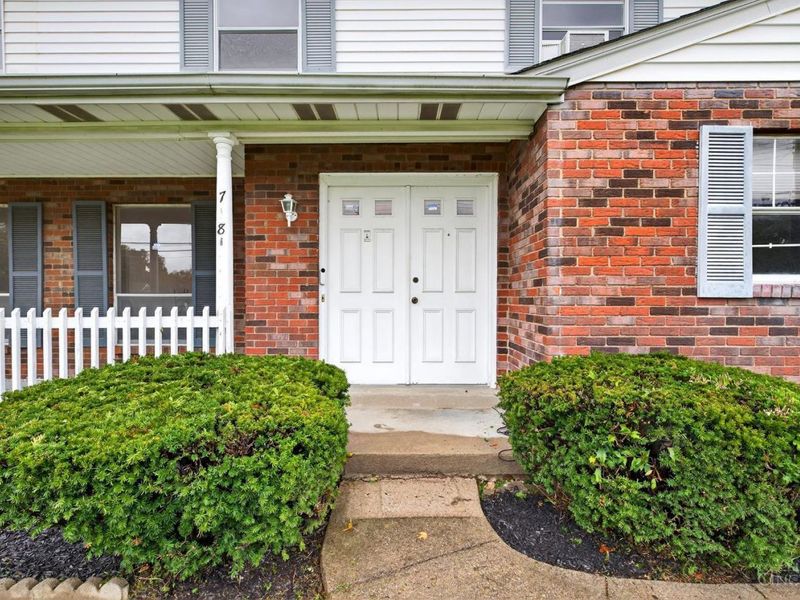 7988 Woodruff Road, Cincinnati, OH 45255 Photo 9