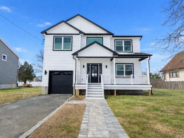 2910 Yale Place, Baldwin, NY 11510