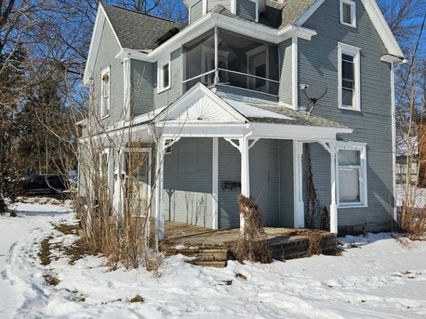 68 N Gamble, Shelby, OH 44875