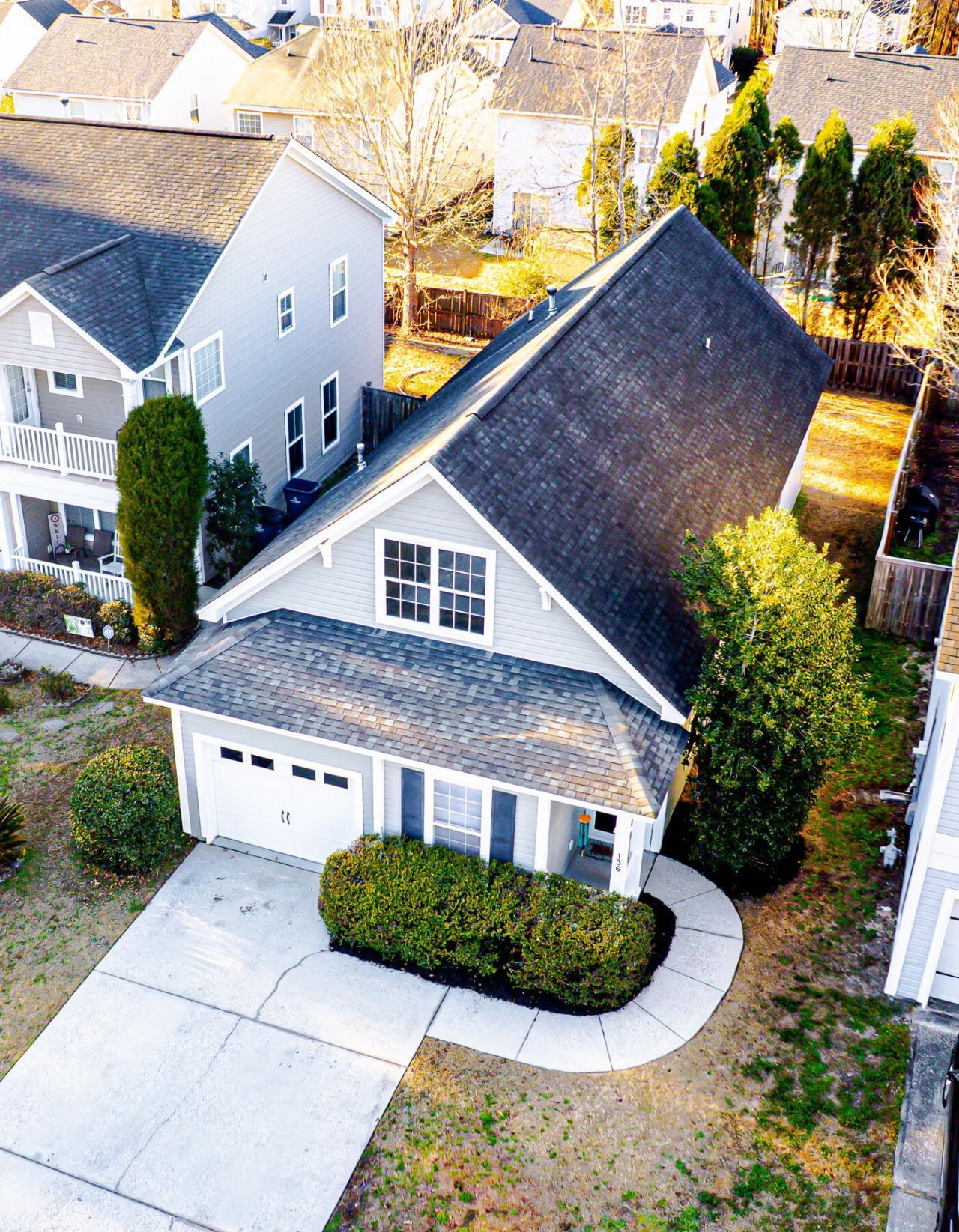 136 Diploma Drive Photo 10