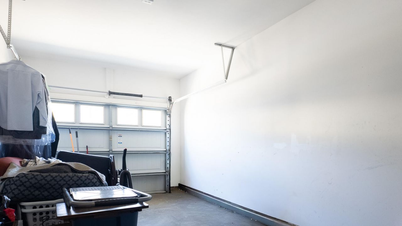 136 Diploma Drive Photo 44