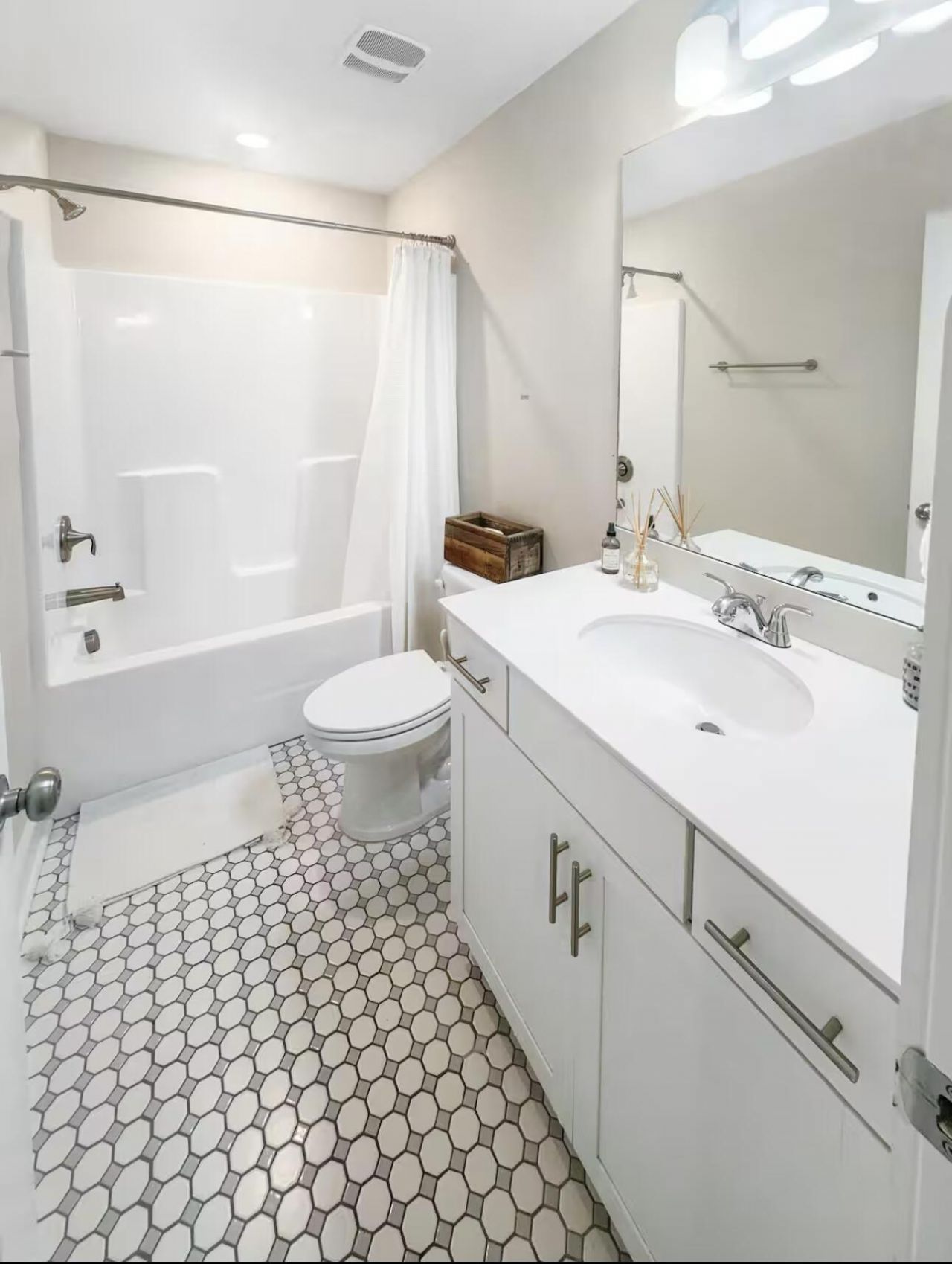 1711 Jessy Elizabeth Road Photo 28