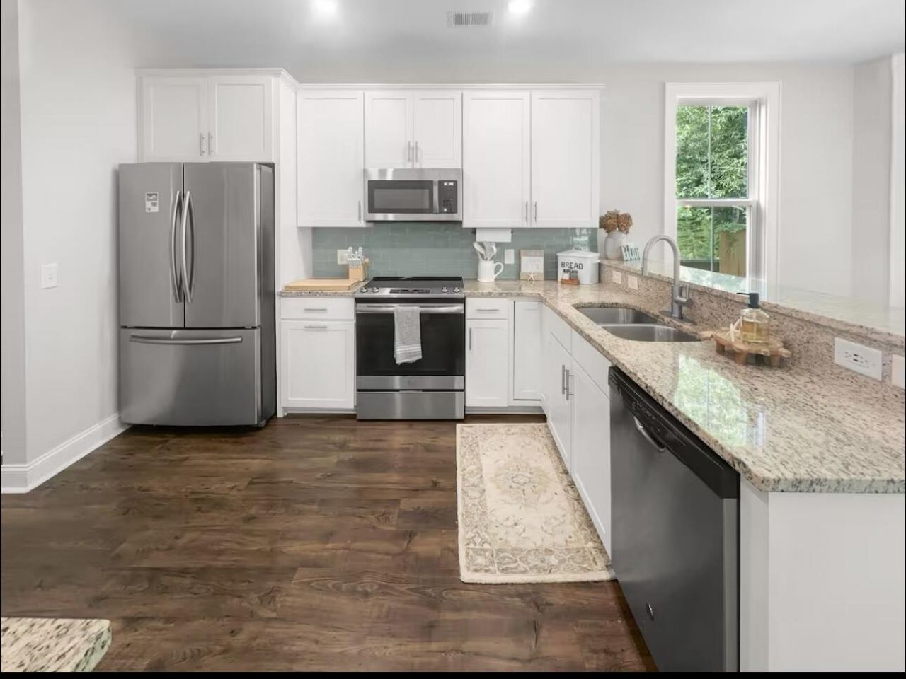 1711 Jessy Elizabeth Road Photo 8