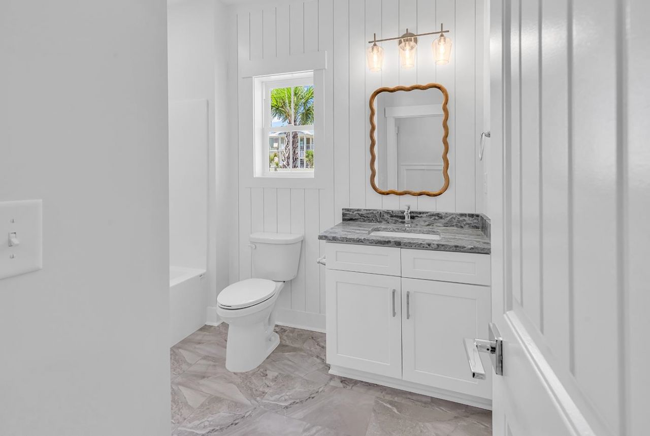 72 Hallandale Lane Photo 12