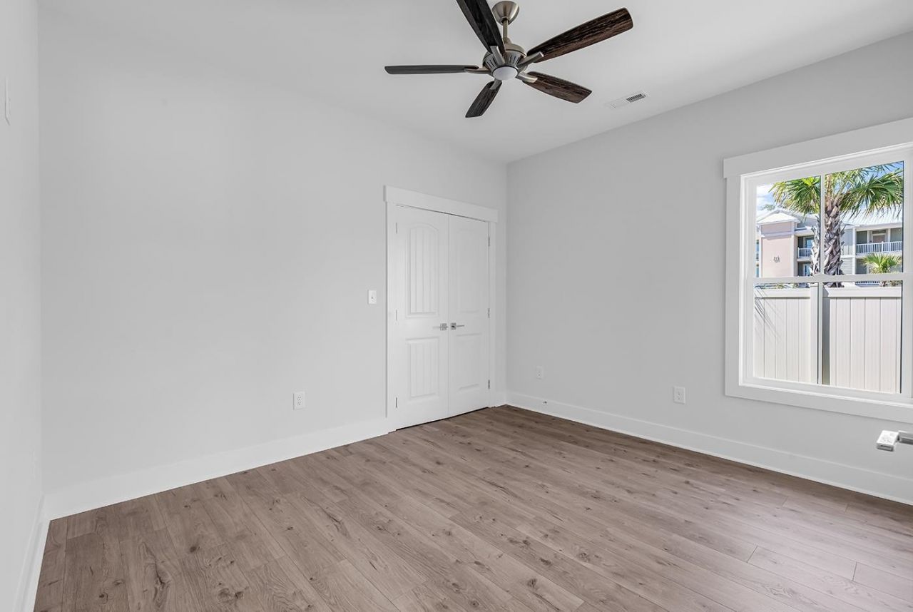 72 Hallandale Lane Photo 15