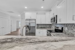 72 Hallandale Lane photo 4