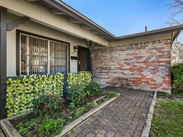 8511 Burrell DR, Austin, TX 78757