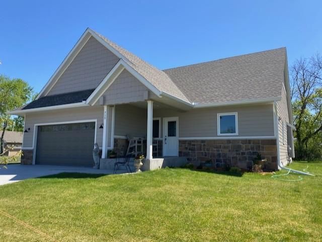 715 Jenks Avenue SW, Cokato, MN 55321