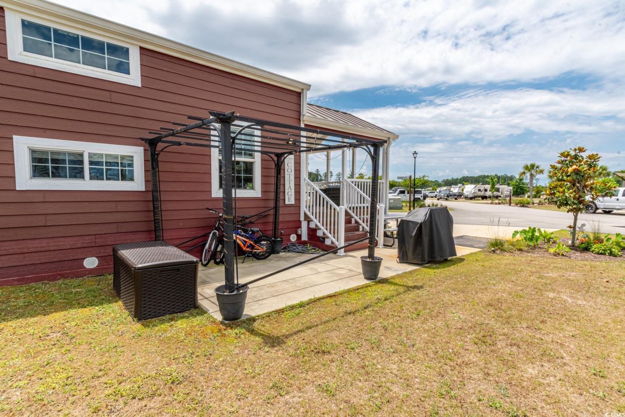 5800 Highway 90 Photo 11