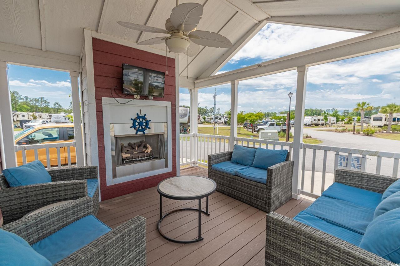 5800 Highway 90 Photo 13