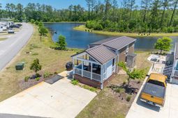 5800 Highway 90 photo 4